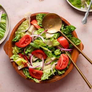 Mixed green salad 